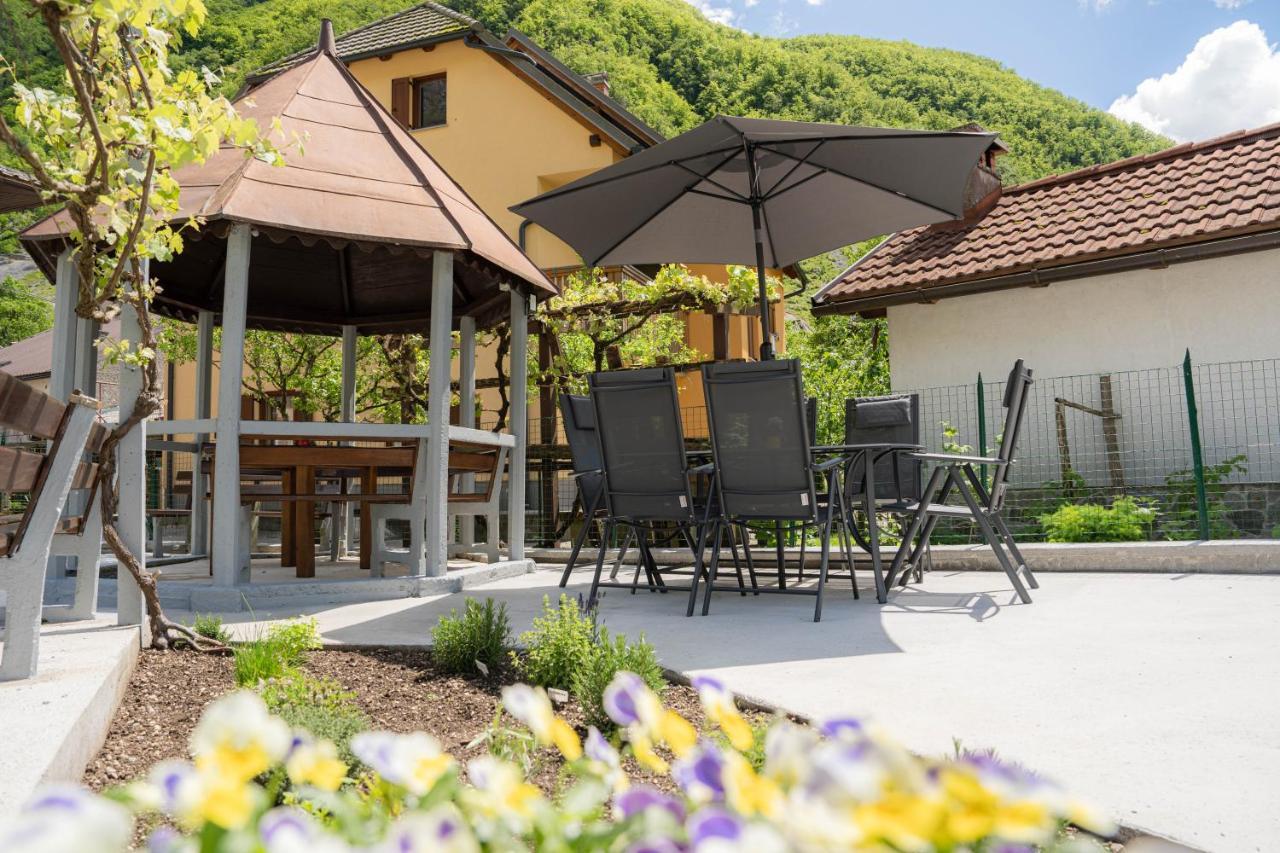 Гостевой дом Relax House Soca Бовец Экстерьер фото